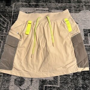 LULULEMON SKIRT